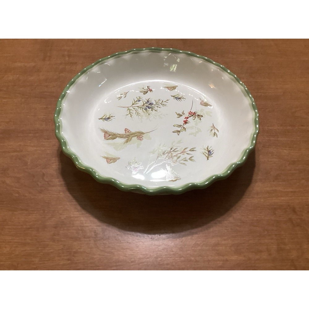 VTG Sonoma Holly Greens 10.5" Diameter Deep Dish Pie Plate Kitchen Christmas - Picture 2 of 4